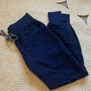 Figs Women's Navy Jogger Scrubs